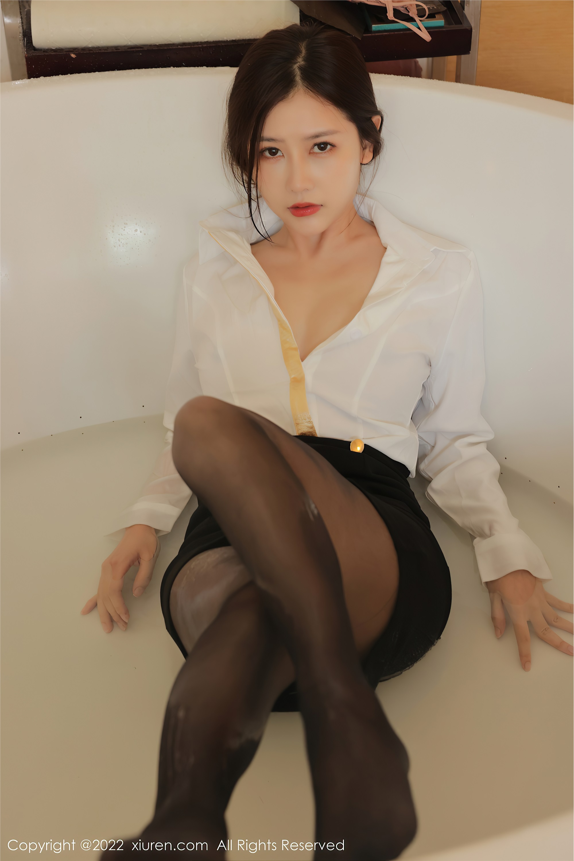 Xiuren秀人网 2022.01.17 NO.4472 尹甜甜